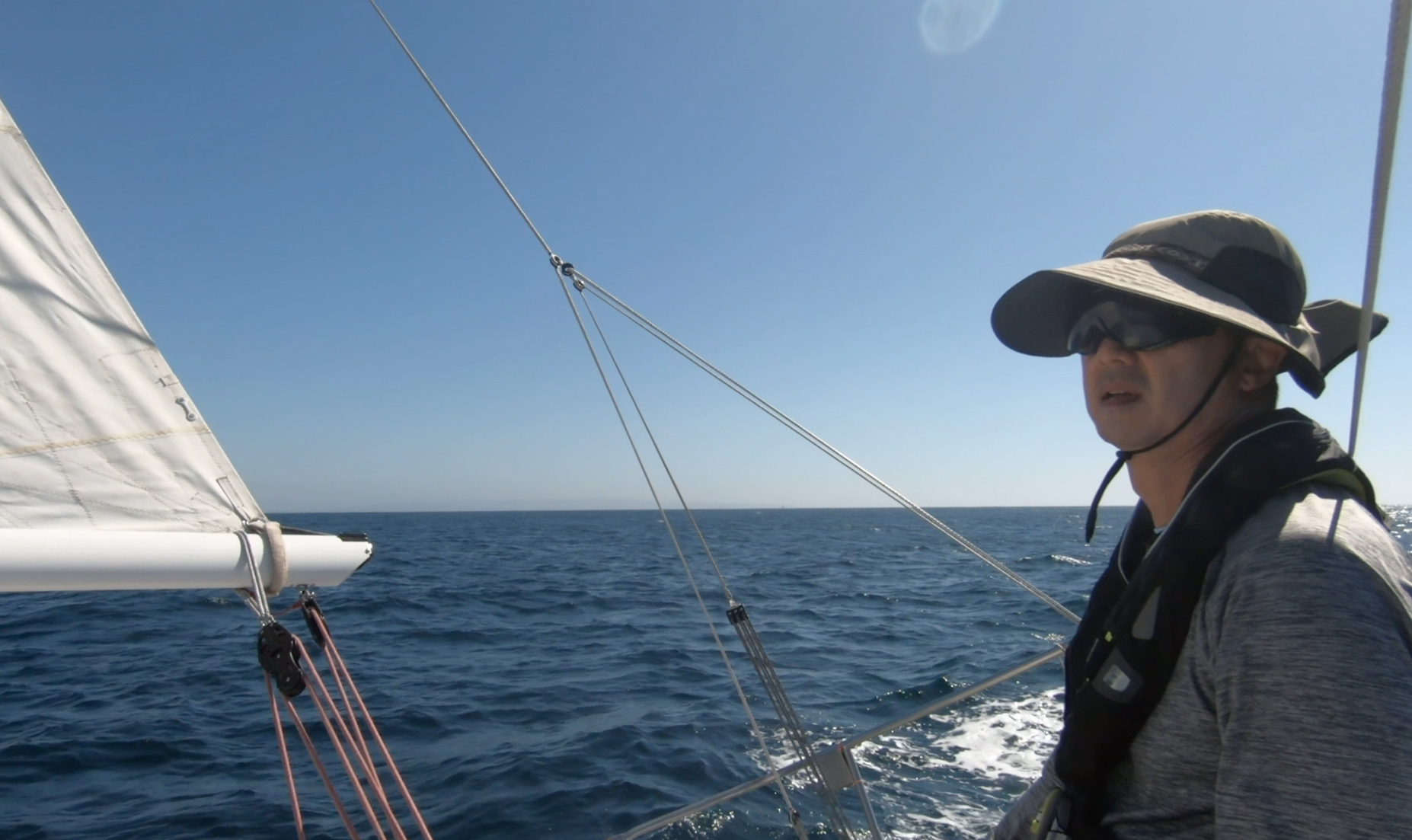 Read more about the article A Head Banging Day Sail